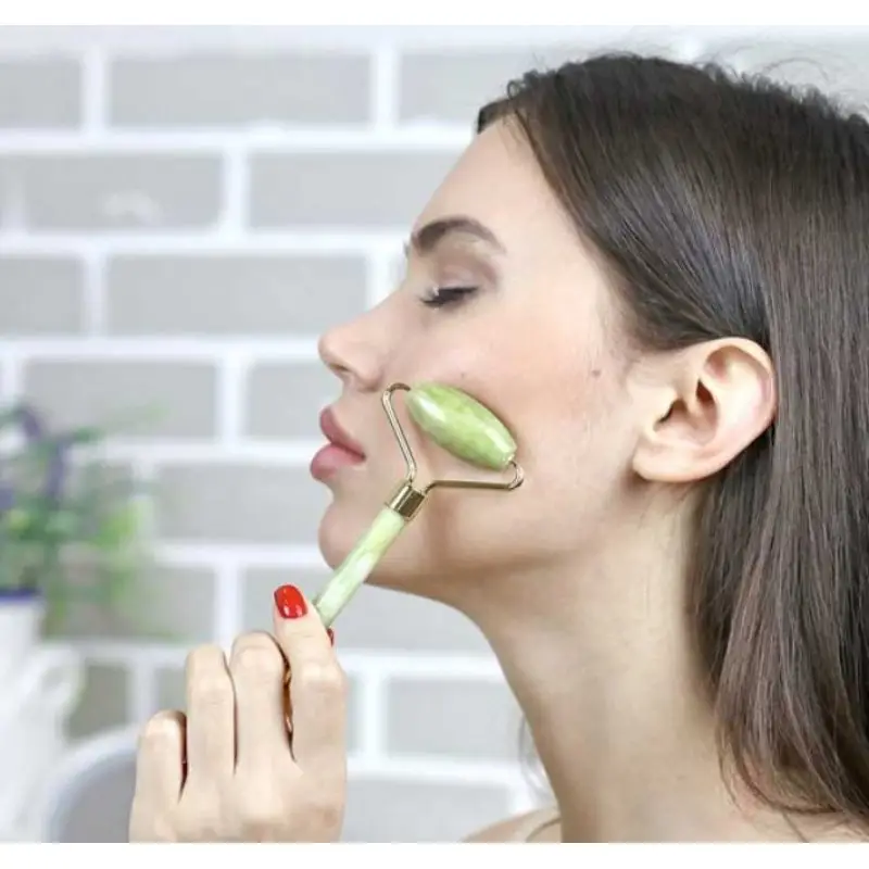 Набор нефритовый массажер-роллер для лица и кристалл для массажа Гуаша AMG331, Gezatone (Гезатон, Жезатон)